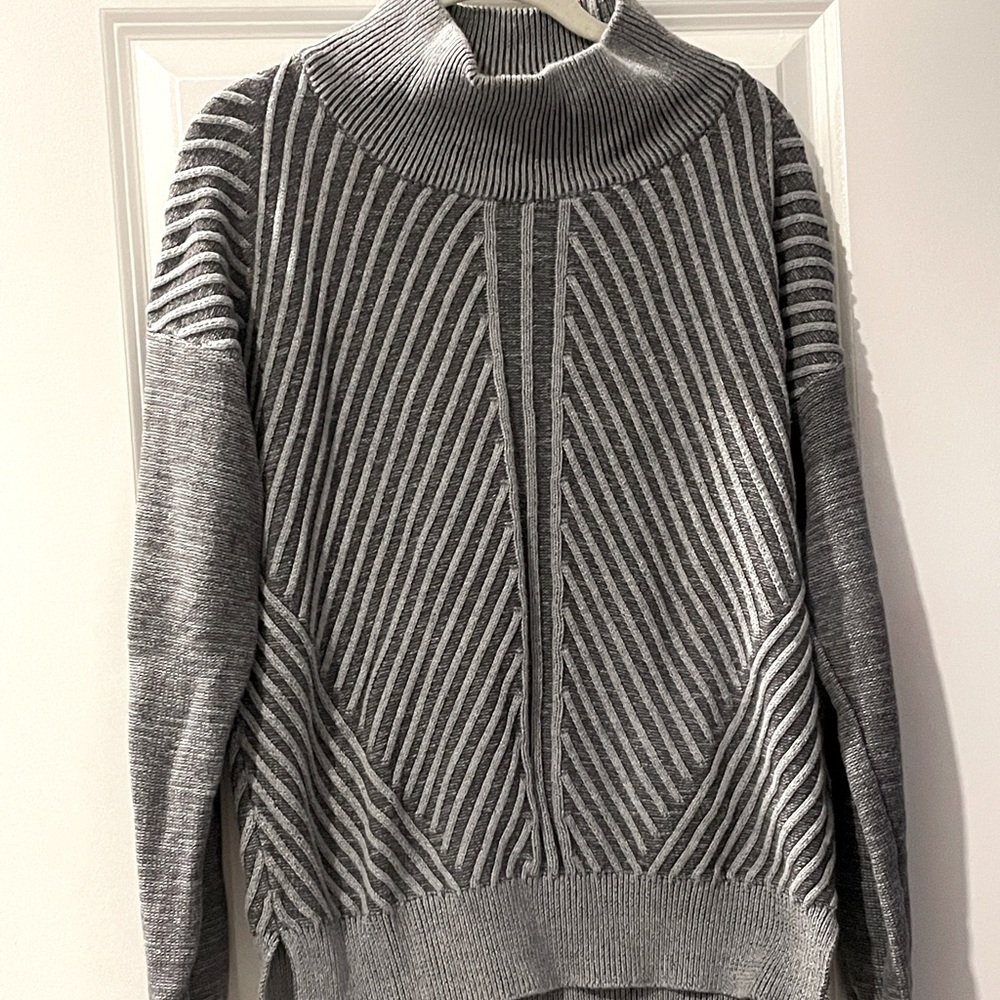 Cozy cotton sweater by prana, EUC